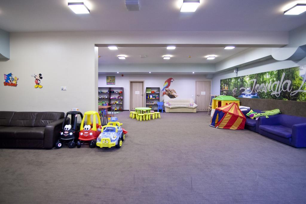 אוסטרוני מורסקי Imperiall Resort & Medispa מראה חיצוני תמונה