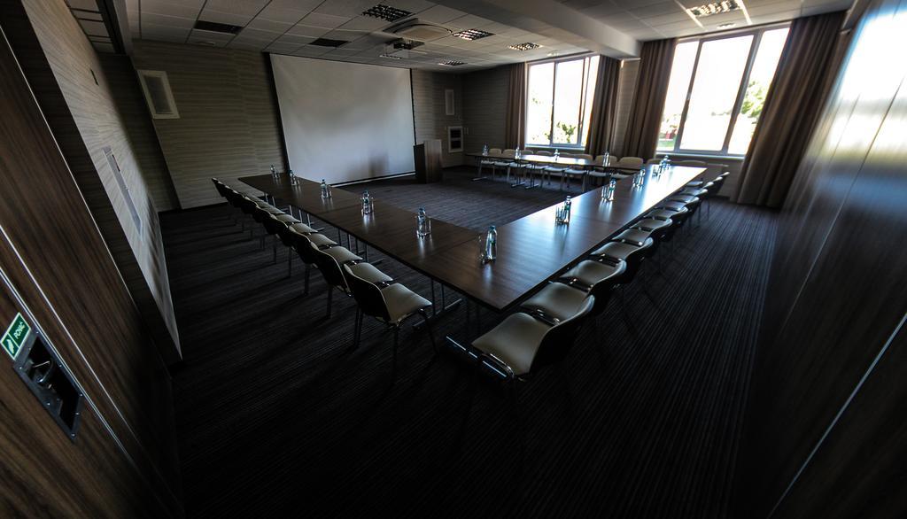 אוסטרוני מורסקי Imperiall Resort & Medispa מראה חיצוני תמונה